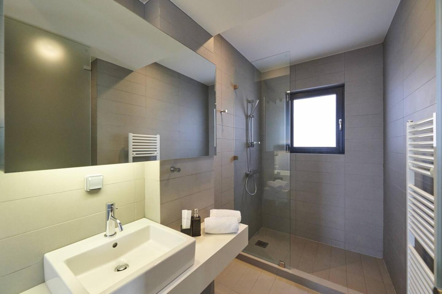 Ma Maison Downtown Loft: Acropolis-Adjacent with High-Speed Internet Athens Exterior photo